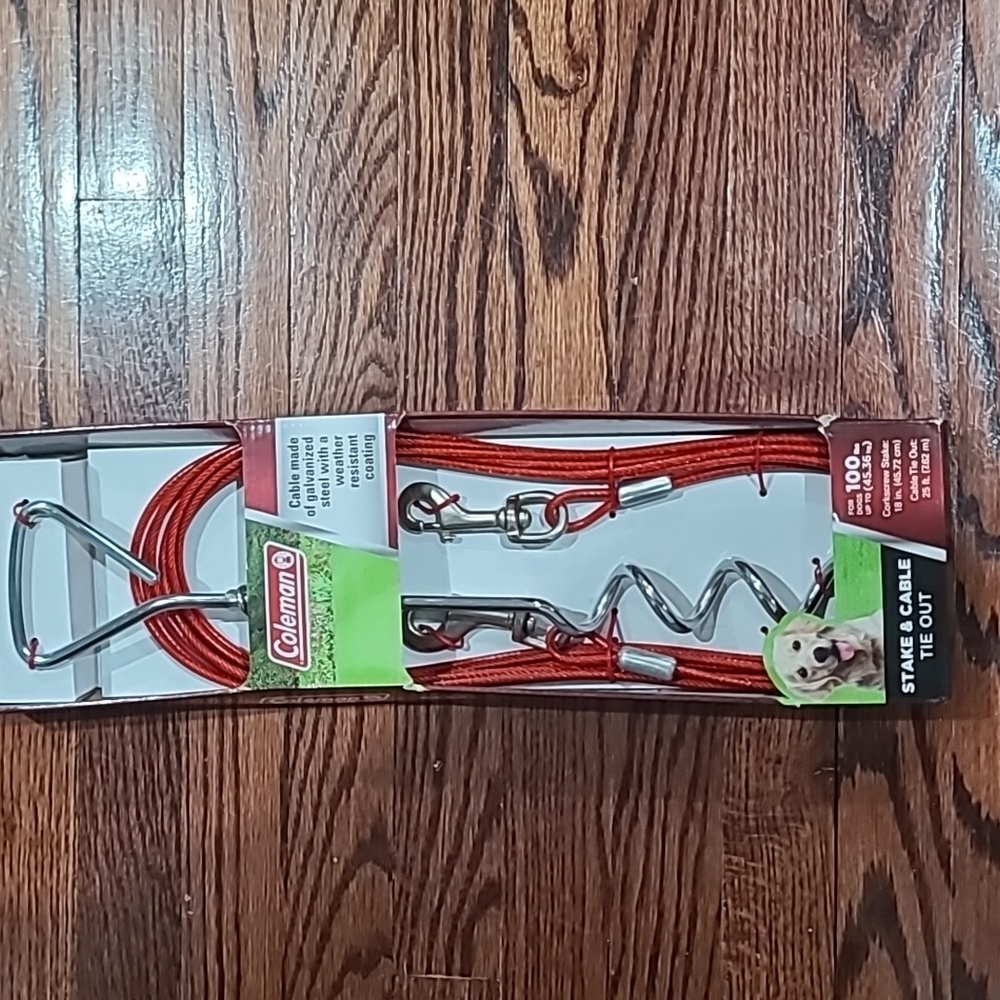 NIB Dog Stake and tie out